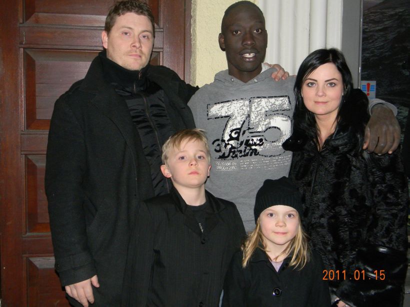 Dav­id ásamt Pálma, Sylgju og börn­um þeirra í fyrstu heim­sókn Dav­ids til Íslands